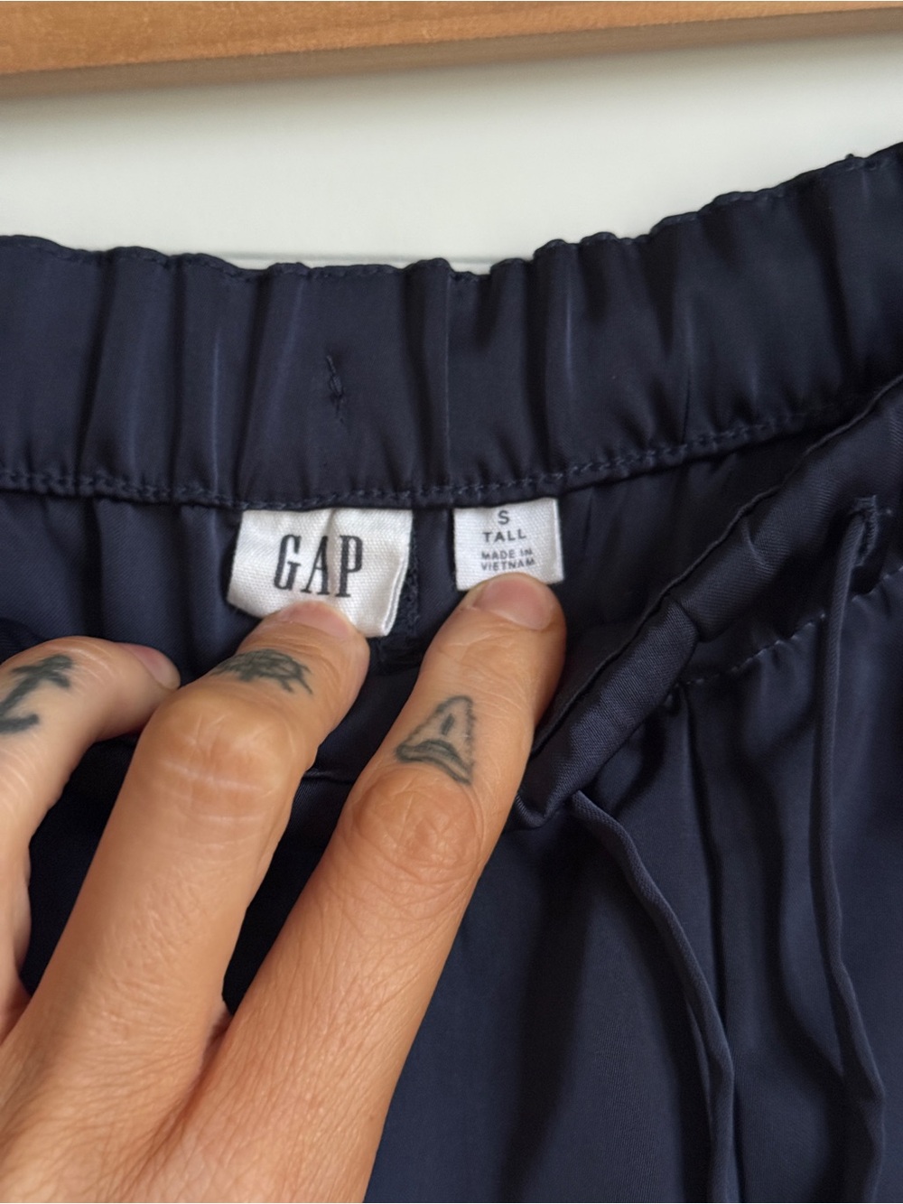 GAP Satin Track Pants - Picture 4 of 5